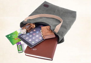 The tote canvas shoulder bag.
