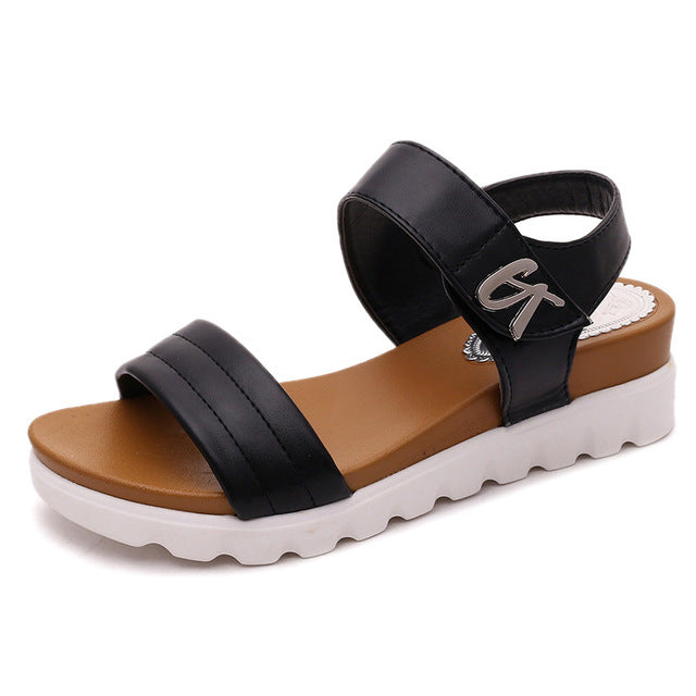 Weweya 2017 Summer Gladiator Sandals Women Aged Leather Flat Fashion Women Shoes Casual Occasions Comfortable The Female Sandals