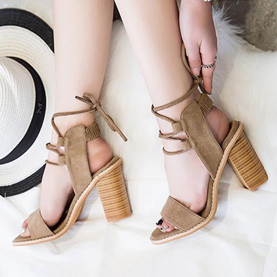 The Suede Block heel Shoes