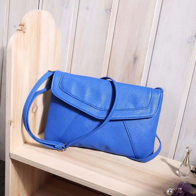 The Envelope Bolsas Leather Bag