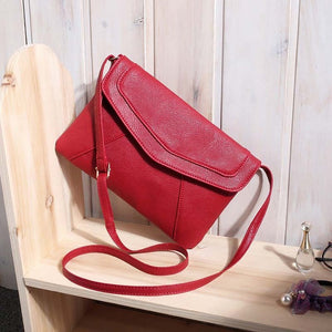The Envelope Bolsas Leather Bag