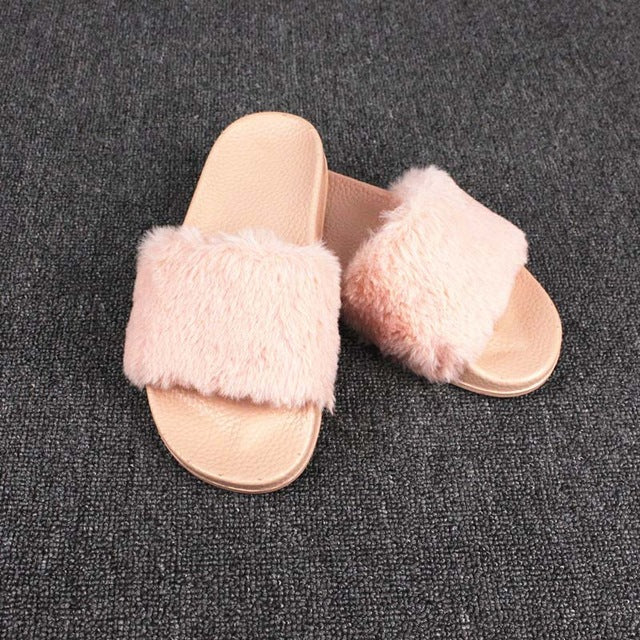 The Leadcat Slippers Sandals.