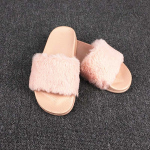 The Leadcat Slippers Sandals.